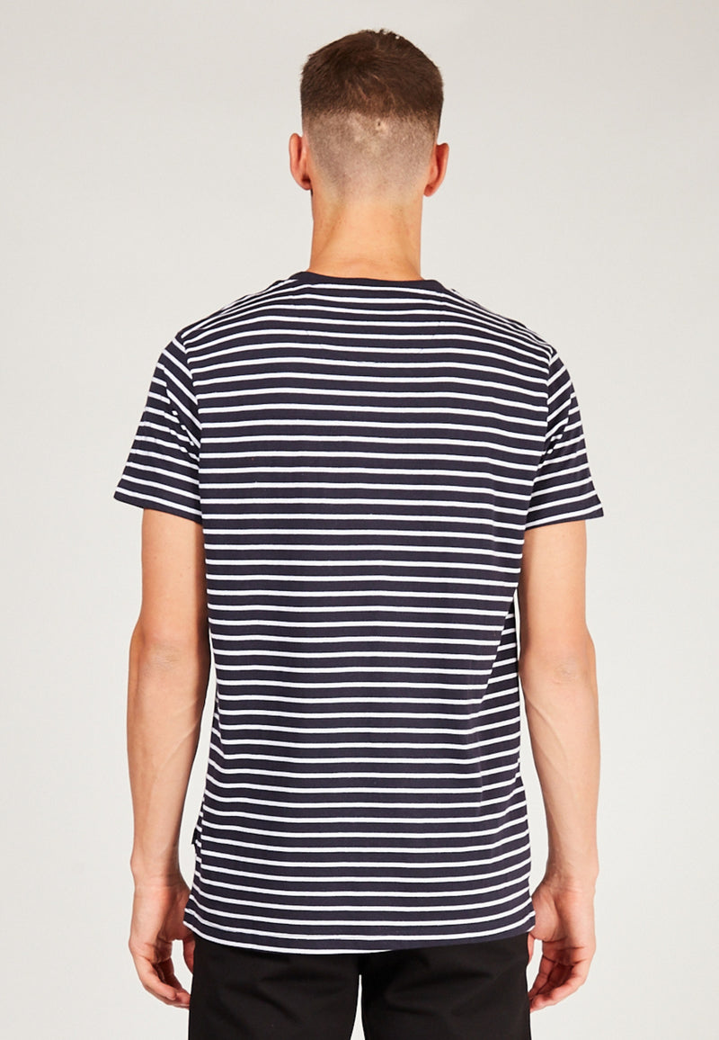 Kronstadt Timmi t-shirt af økologisk bomuld og genanvendt polyester med striber. Tee Navy / White
